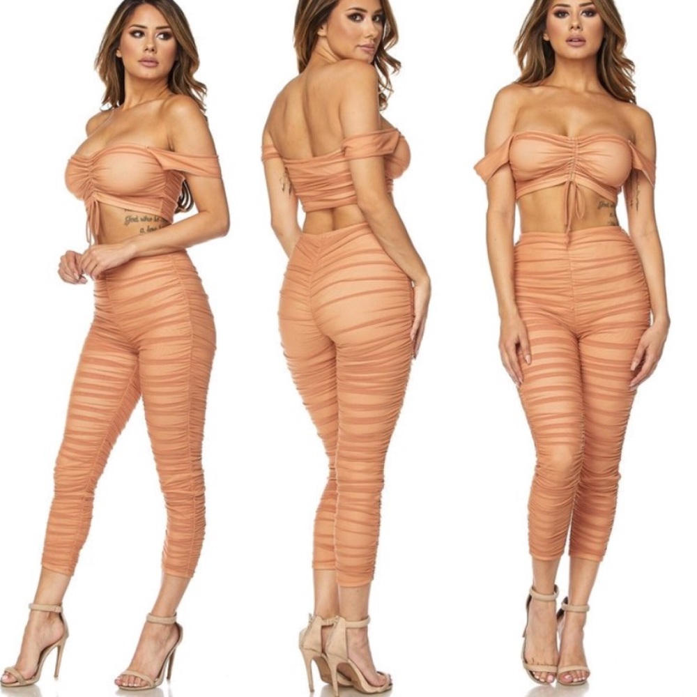 Peachy Set